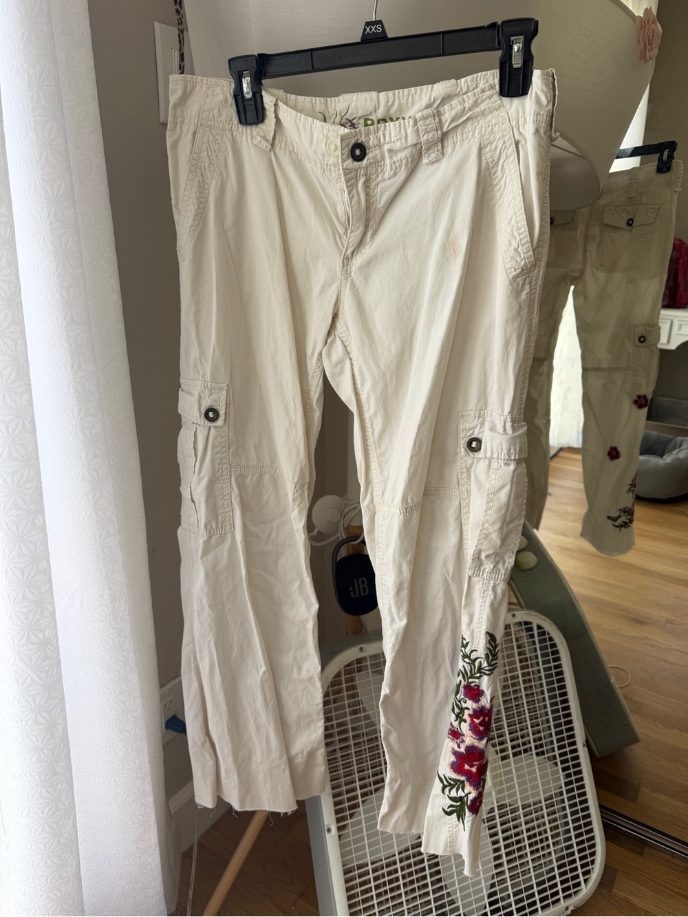 Roxy pants